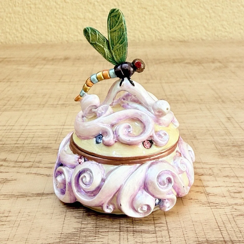 Vintage Westland Giftware Pink Dragonfly Bug Enamel Magnetic Hinge Trinket Box